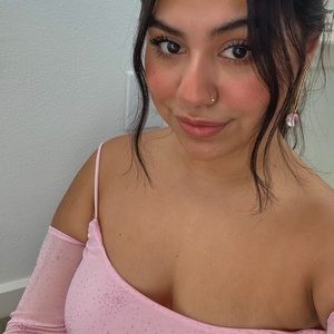 Meet your Posher, Tania